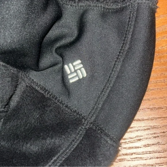 Columbia Women's Black Fleece Zip Sweater - Picture 3 of 7